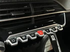 Peugeot 208 PureTech 100 Allure thumbnail 18