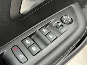 Peugeot 208 PureTech 100 Allure thumbnail 26