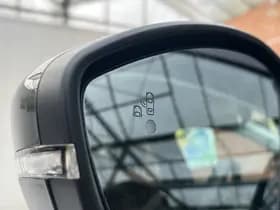 Peugeot 208 PureTech 100 Allure thumbnail 33