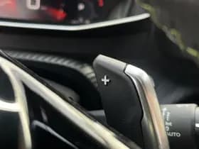 Peugeot 2008 PureTech 130 GT thumbnail 22
