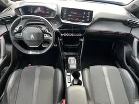 Peugeot 2008 PureTech 130 GT thumbnail 7