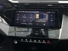 Peugeot 308 Plug-in Hybrid 225 GT thumbnail 12