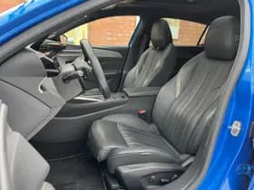 Peugeot 308 Plug-in Hybrid 225 GT thumbnail 9