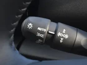 Citroën Ë-C4 Feel Pack 50 kWh Navi thumbnail 13