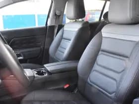 Citroën C5 Aircross Plug-in Hybrid 225 EAT8 Shine thumbnail 2