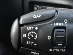 Citroën C5 Aircross Plug-in Hybrid 225 EAT8 Shine thumbnail 19