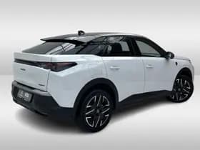 Peugeot 3008 Hybrid 145 GT thumbnail 2