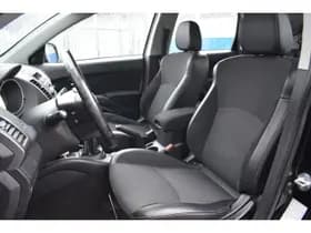 Citroën C-crosser 2.4i-16V 170 pk Dynamique 7- persoons thumbnail 2