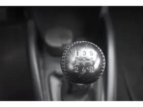 Citroën C-crosser 2.4i-16V 170 pk Dynamique 7- persoons thumbnail 21