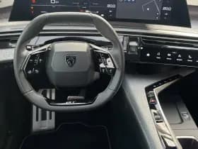 Peugeot 3008 Hybrid 145 GT thumbnail 9