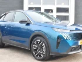 Peugeot 3008 Hybrid 145 e-Dcs6 Allure Navi thumbnail 8