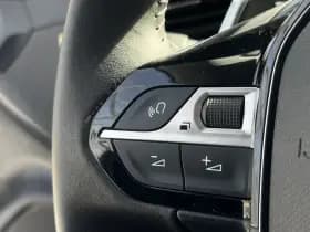 Peugeot 208 Hybrid 110 e-DCS6 Allure thumbnail 21