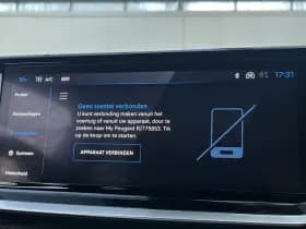 Peugeot E-2008 EV GT 54 kWh thumbnail 14