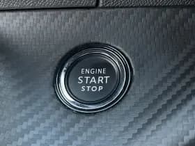 Peugeot E-2008 EV GT 54 kWh thumbnail 17