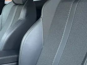 Peugeot E-2008 EV GT 54 kWh thumbnail 27