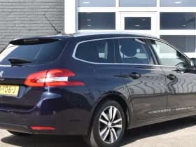 Peugeot 308 SW PureTech 130pk Tech Edition thumbnail 3