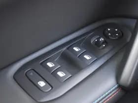 Peugeot 308 SW PureTech 130pk Tech Edition thumbnail 26