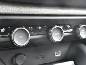 Citroën C5 X Plug-in Hybrid 225 EAT8 Shine Automaat thumbnail 18