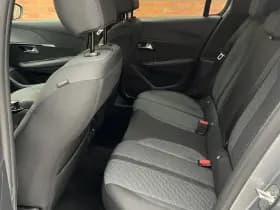 Peugeot 208 Hybrid 110 e-DCS6 Allure thumbnail 9