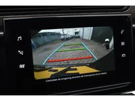 Citroën C3 PureTech 110 EAT6 Shine Automaat thumbnail 6