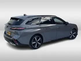 Peugeot 308 SW PureTech 130 GT thumbnail 2