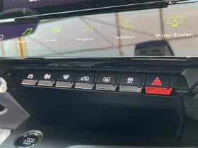 Peugeot 308 SW PureTech 130 GT thumbnail 15