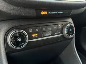 Ford Fiesta thumbnail 16