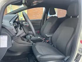 Ford Fiesta thumbnail 8