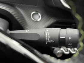 Peugeot e-2008 thumbnail 24