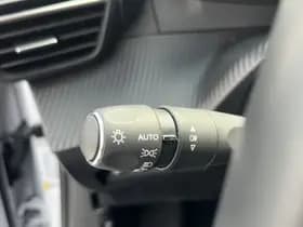 Peugeot e-2008 thumbnail 24