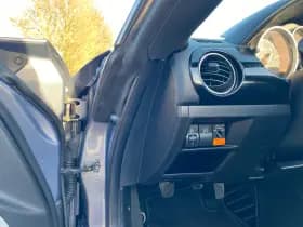 Mazda MX-5 thumbnail 12