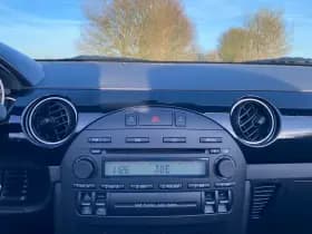 Mazda MX-5 thumbnail 18