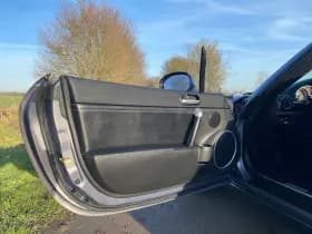 Mazda MX-5 thumbnail 9