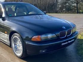 BMW 5-Serie thumbnail 41