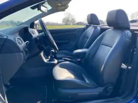 Ford Focus thumbnail 11