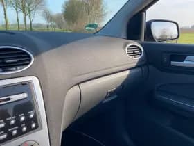 Ford Focus thumbnail 21