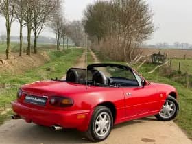 Mazda MX-5 thumbnail 6