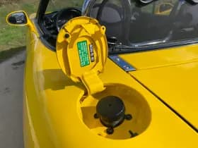 Mazda MX-5 thumbnail 38