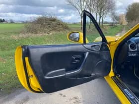 Mazda MX-5 thumbnail 9