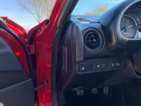 Mazda MX-5 thumbnail 14