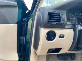 Volkswagen Passat thumbnail 14