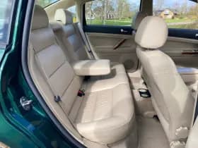 Volkswagen Passat thumbnail 25