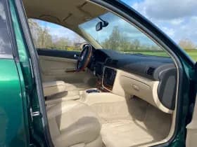 Volkswagen Passat thumbnail 26