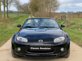 Mazda MX-5 thumbnail 8