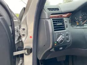 Mercedes-Benz E230 T W210 Elegance Automaat Leder Trekhaak thumbnail 12