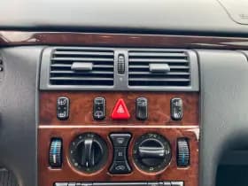 Mercedes-Benz E230 T W210 Elegance Automaat Leder Trekhaak thumbnail 17