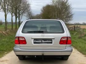 Mercedes-Benz E230 T W210 Elegance Automaat Leder Trekhaak thumbnail 4