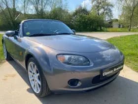 Mazda MX-5 thumbnail 32