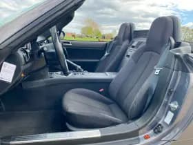 Mazda MX-5 thumbnail 11