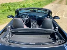 Mazda MX-5 thumbnail 24